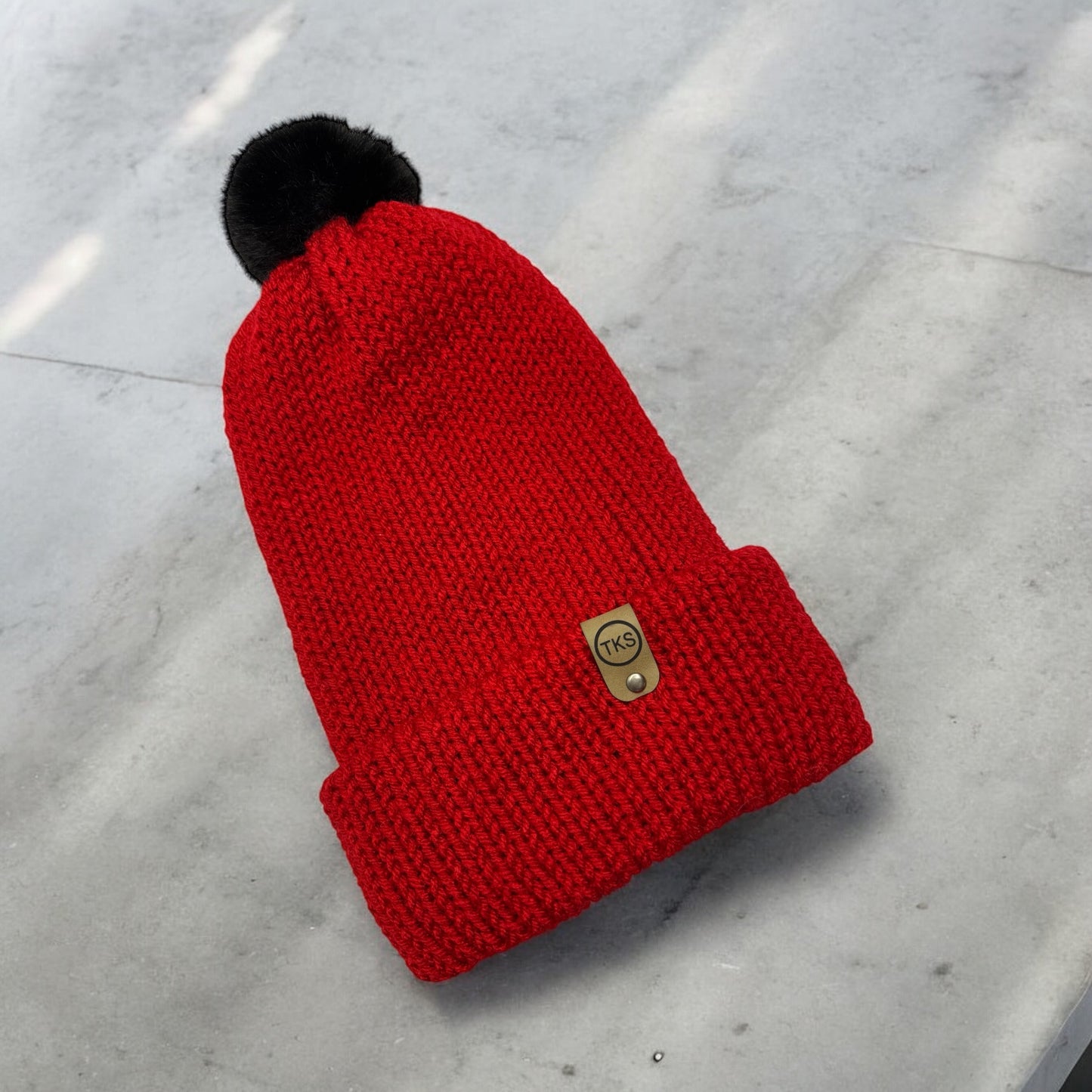 Live Sale hat with brim and pompom